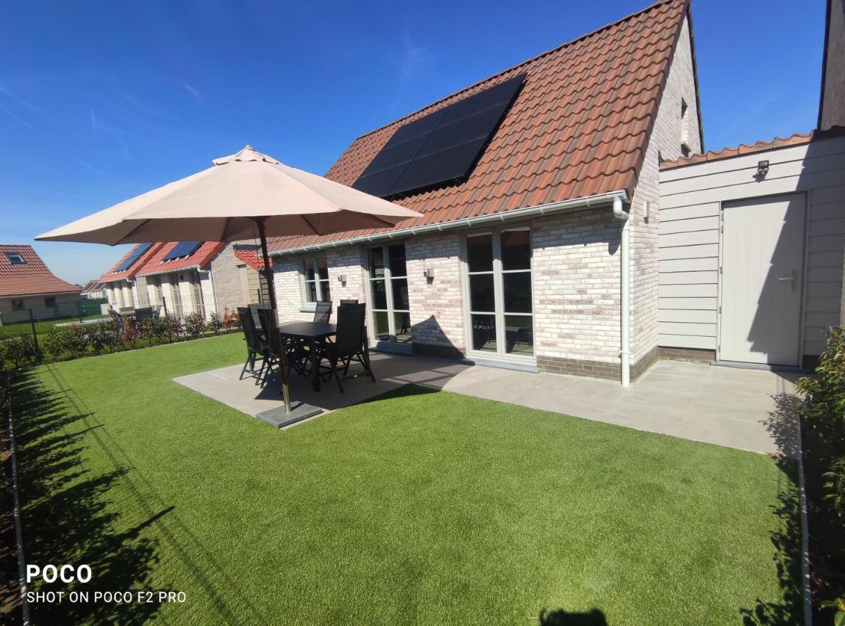 Vakantiewoning Polderhuis 10, Airco En Verwarming In Alle Kamers, Prive Parkeerplaats En Afgesloten Tuin Koksijde Exteriör bild